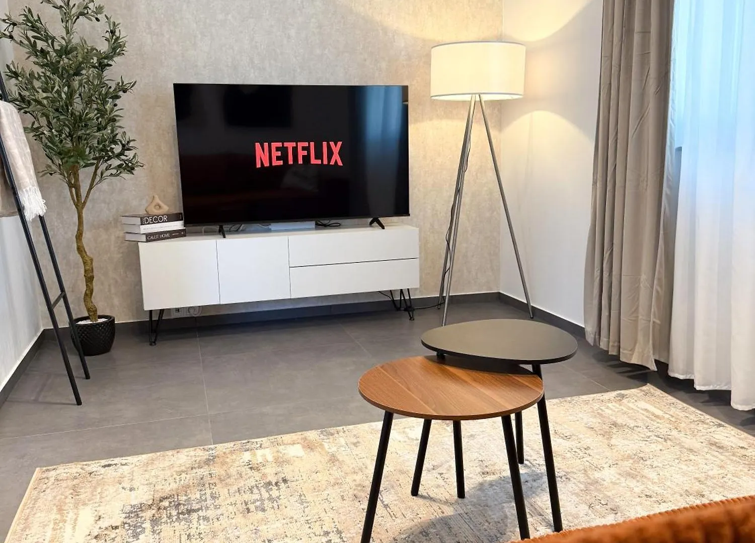 Lyfie - Urban Retreat Apartment - 102Qm Norimberga 0*,  Germania