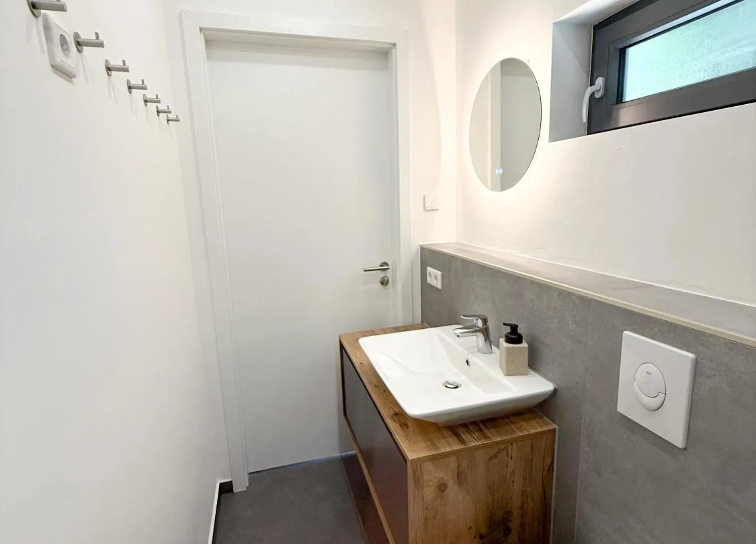 Lyfie - Urban Retreat Apartment - 102Qm Norimberga